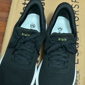 Women size 9 kizik slip on